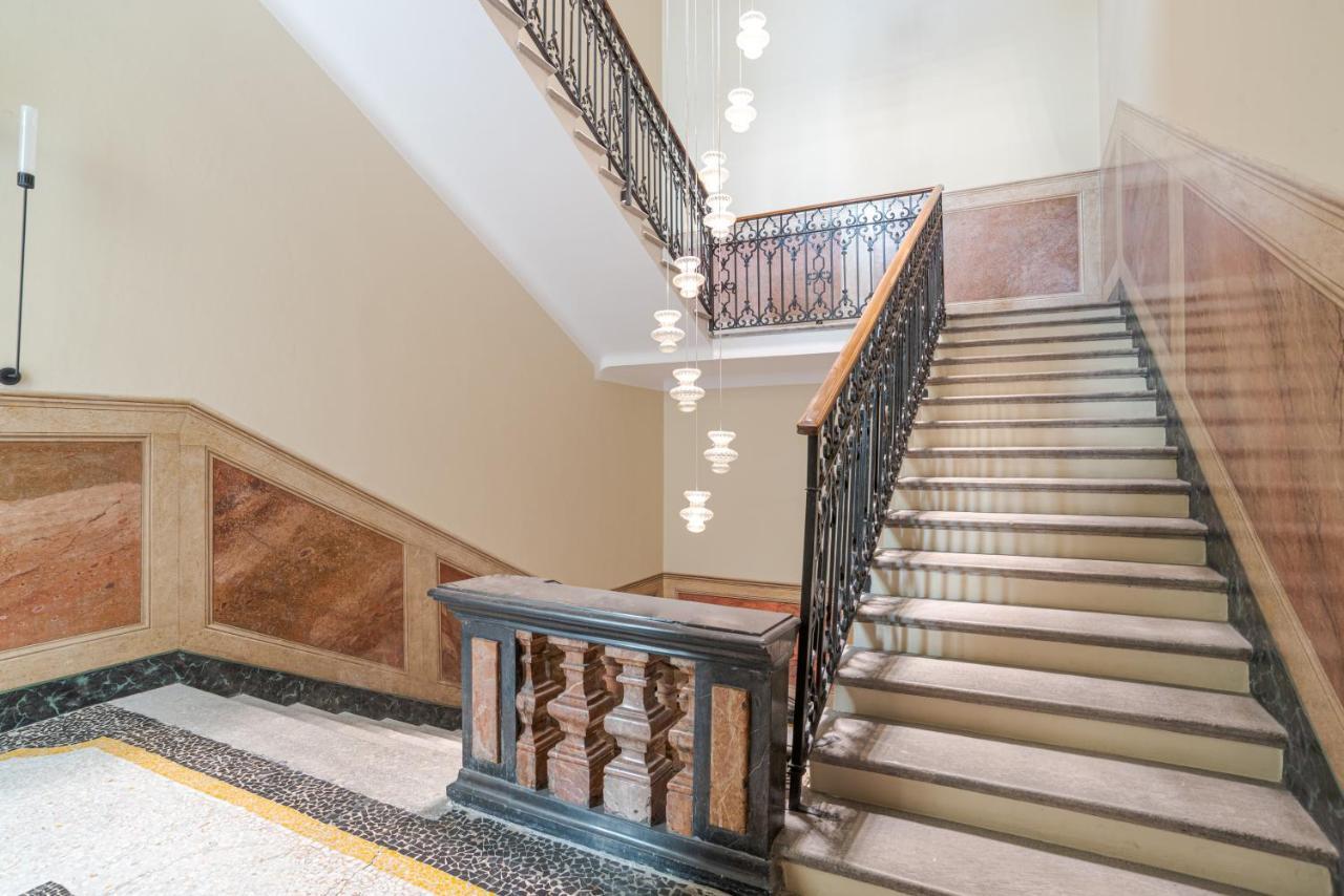 Suite Broletto - By Myhomeincomo Exterior photo