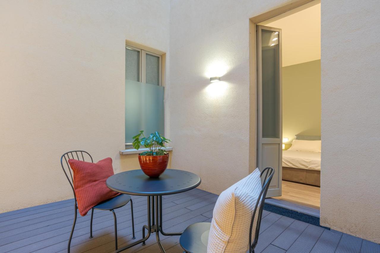Suite Broletto - By Myhomeincomo Exterior photo